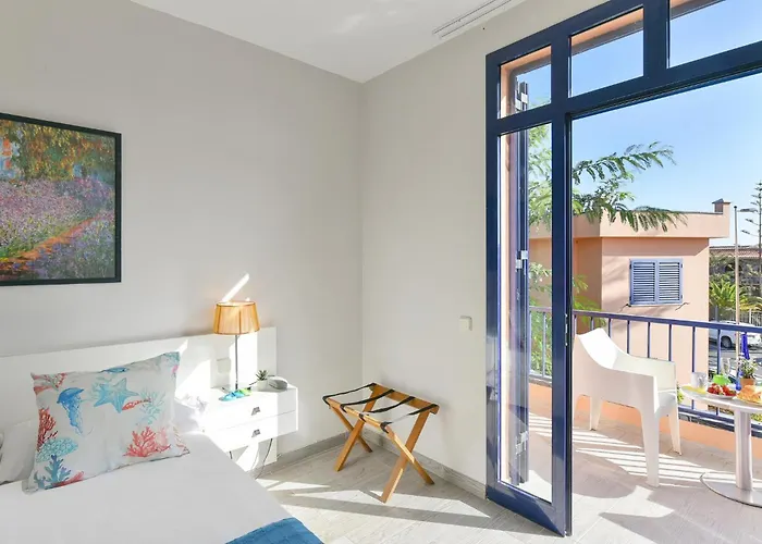 Bahia 28 By Villagrancanaria * メロネラス